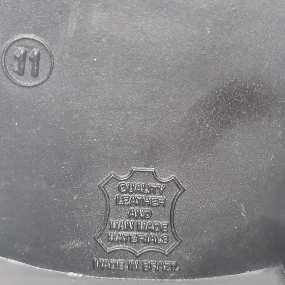 Sleek Black Women's Sandals - Picture 5 of 5